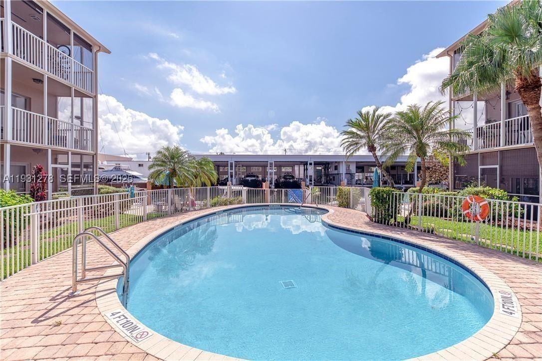 Real estate property located at 1510 15th St #210, Broward, Marina Del Mar Condo, Fort Lauderdale, FL