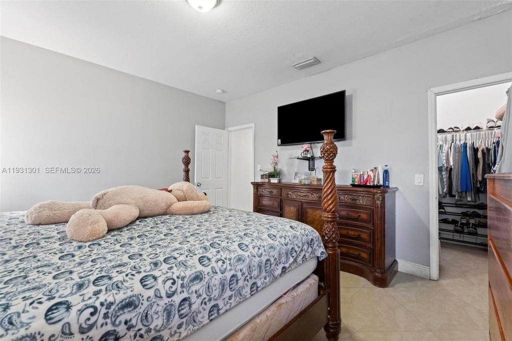 Real estate property located at , Miami-dade, None, Miami, FL