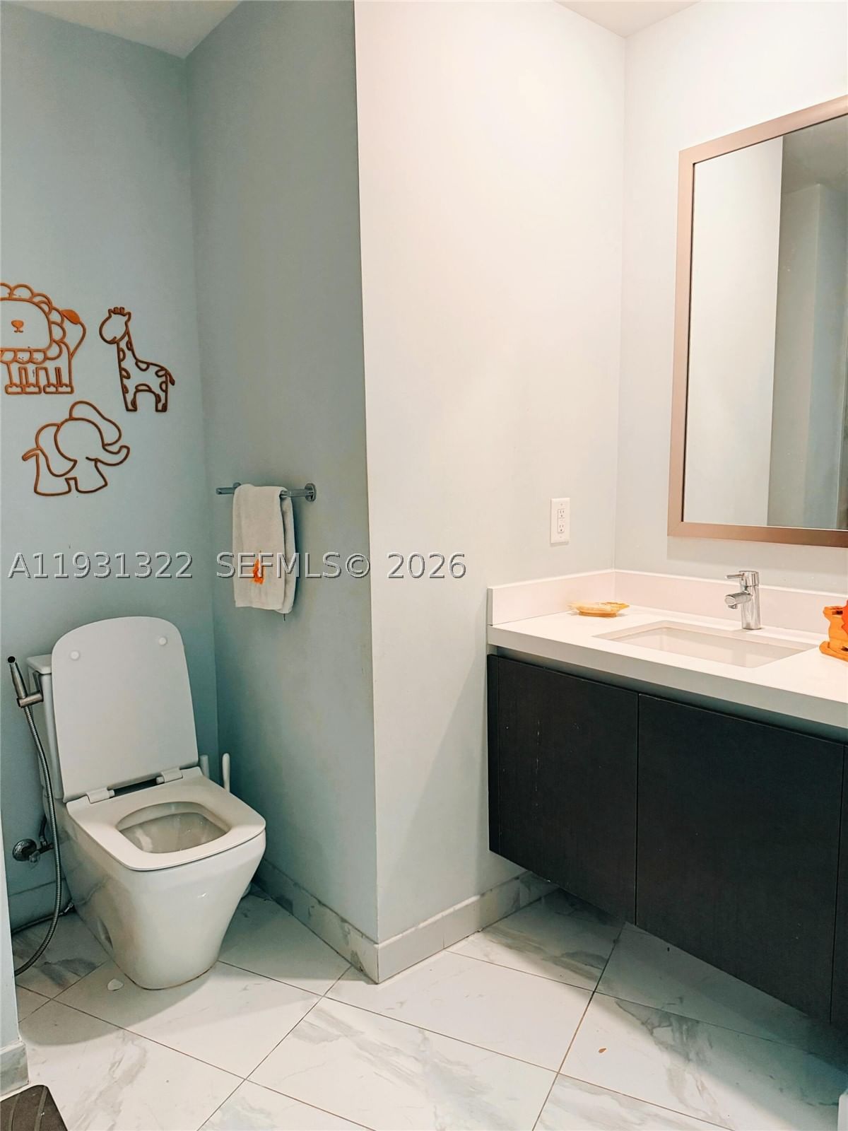 Real estate property located at 851 1st Ave #2212, Miami-dade, Paramount Miami Worldcent, Miami, FL