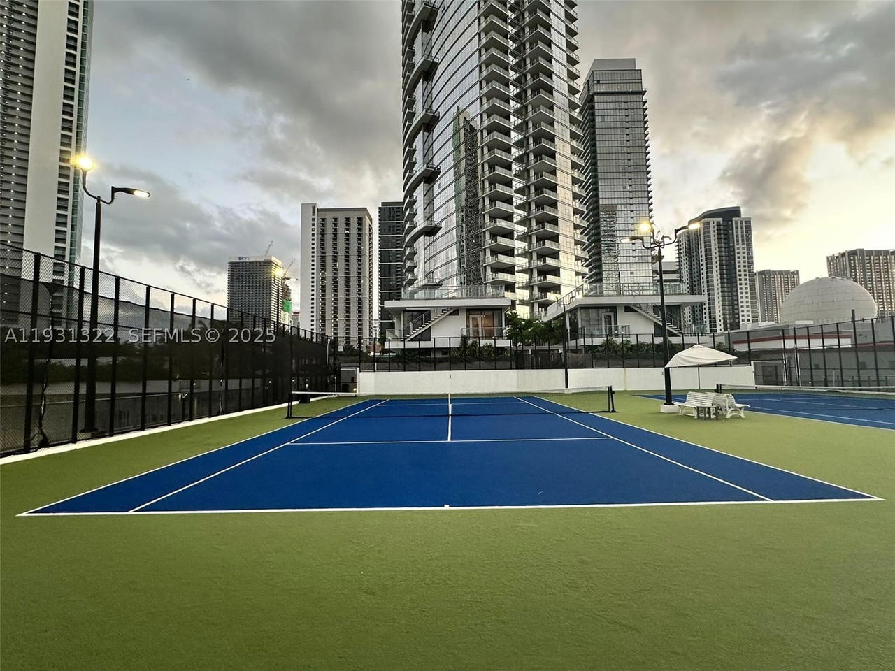 Real estate property located at 851 1st Ave #2212, Miami-dade, Paramount Miami Worldcent, Miami, FL