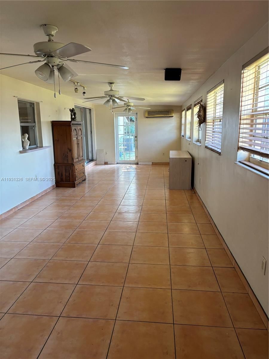 Real estate property located at 17960 6th Ave, Miami-dade, Highland Manor Sec 6, North Miami Beach, FL