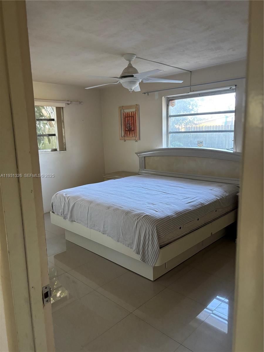 Real estate property located at 17960 6th Ave, Miami-dade, Highland Manor Sec 6, North Miami Beach, FL