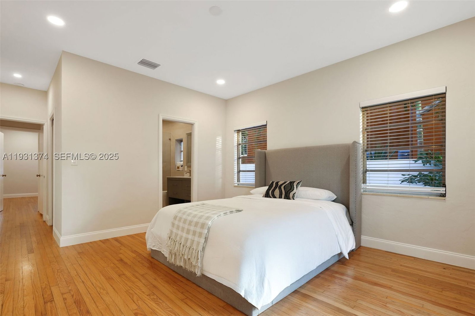 Real estate property located at 3760 Royal Palm Ave, Miami-dade, Orchard Sub 2 & 3, Miami Beach, FL
