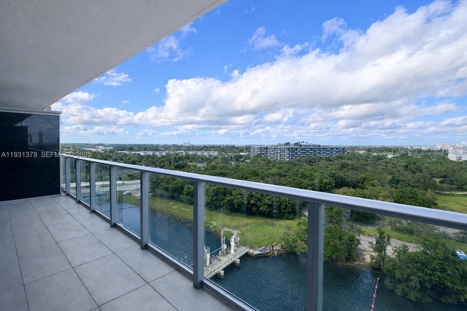 Real estate property located at 16385 Biscayne Blvd #1102, Miami-dade, The Harbour North Condo, North Miami Beach, FL
