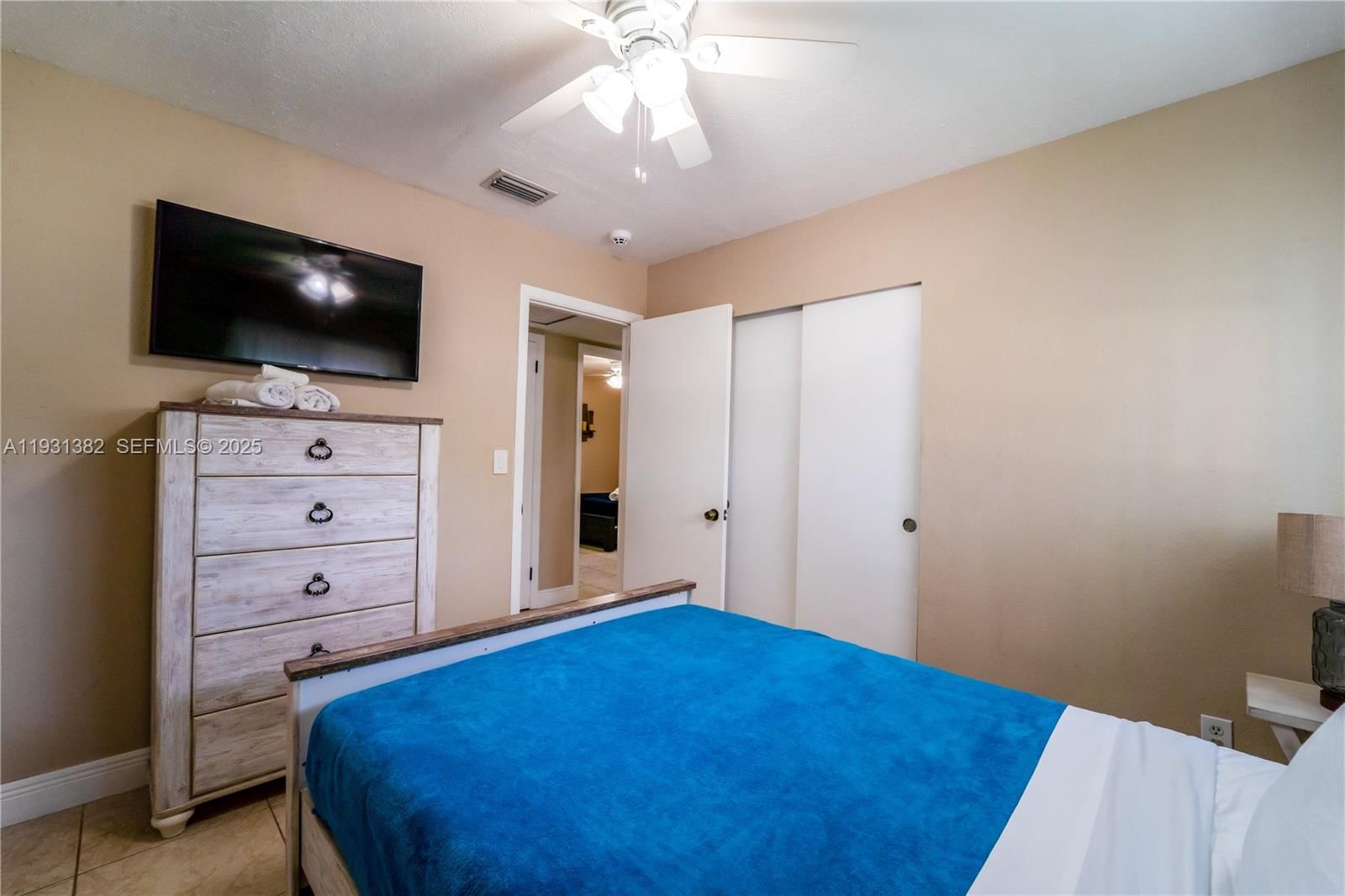 Real estate property located at 10926 29TH ST, Hillsborough, College Village, Tampa, FL