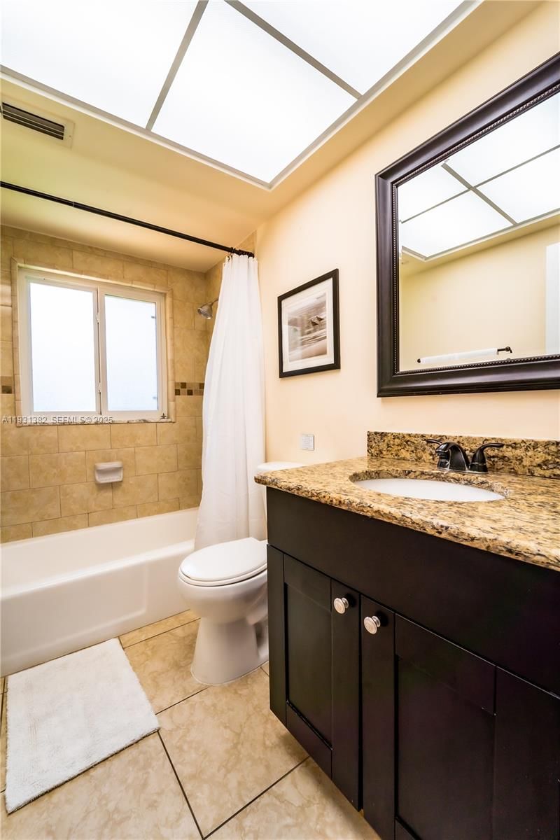 Real estate property located at 10926 29TH ST, Hillsborough, College Village, Tampa, FL