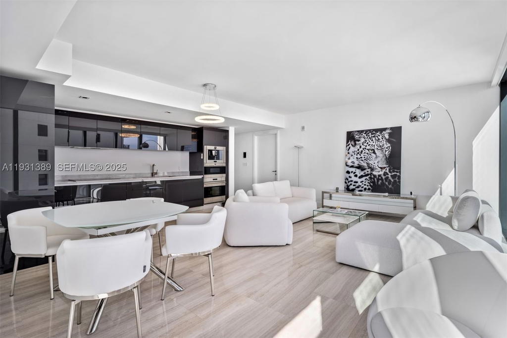 Real estate property located at 1451 Brickell Ave #1803, Miami-dade, Echo Brickell Condo, Miami, FL