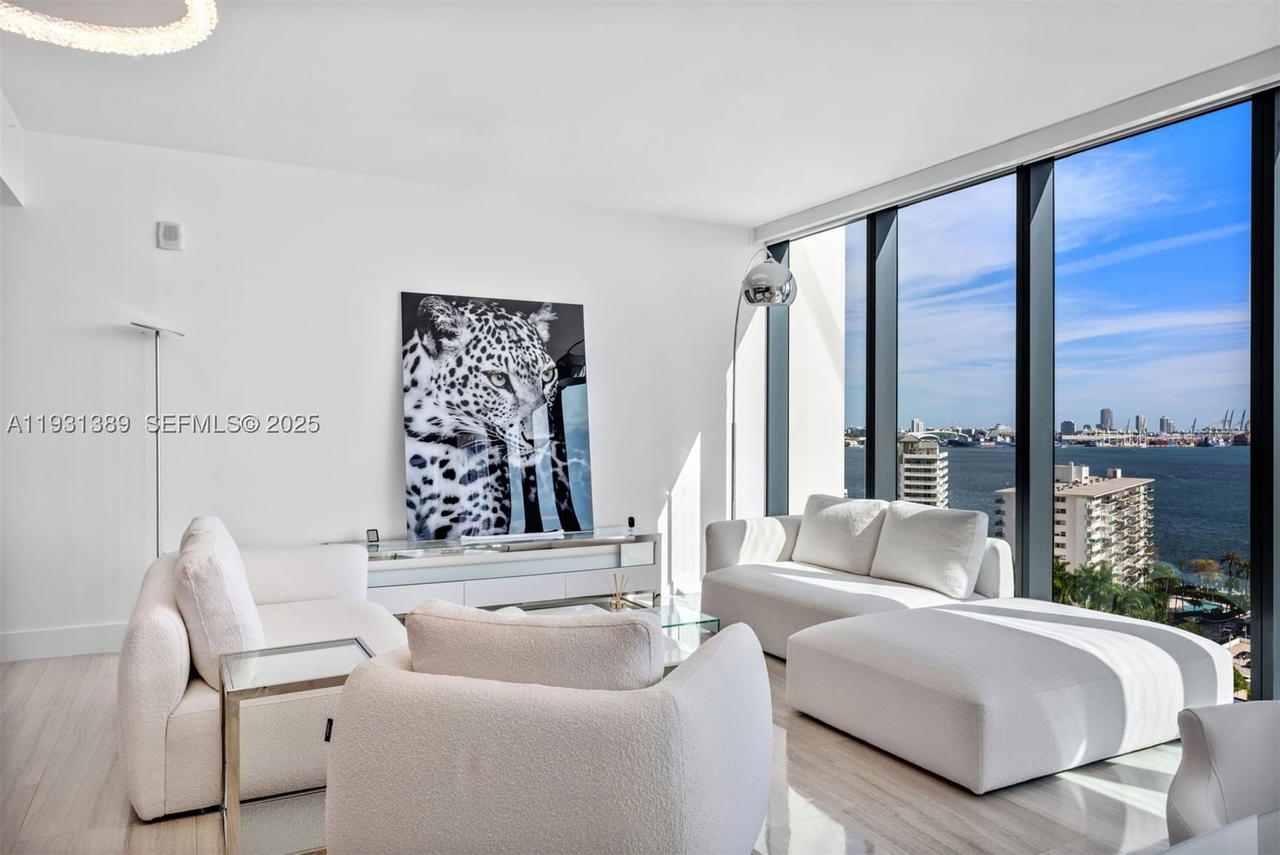 Real estate property located at 1451 Brickell Ave #1803, Miami-dade, Echo Brickell Condo, Miami, FL