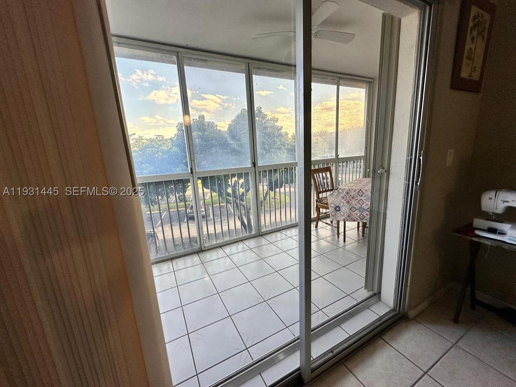 Real estate property located at 251 134th Way #314M, Broward, New Hampton At Century Vi, Pembroke Pines, FL