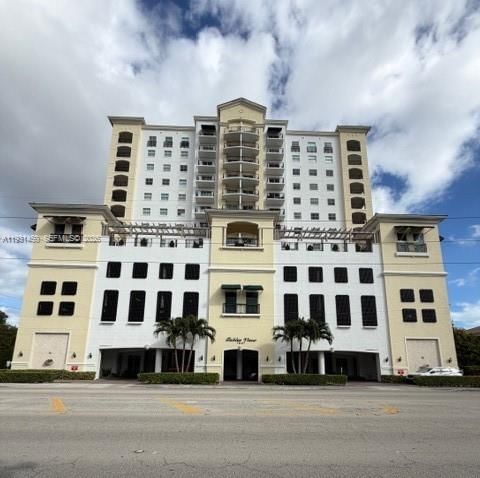 Real estate property located at 1627 37th Ave #406, Miami-dade, Gables View Condo, Miami, FL