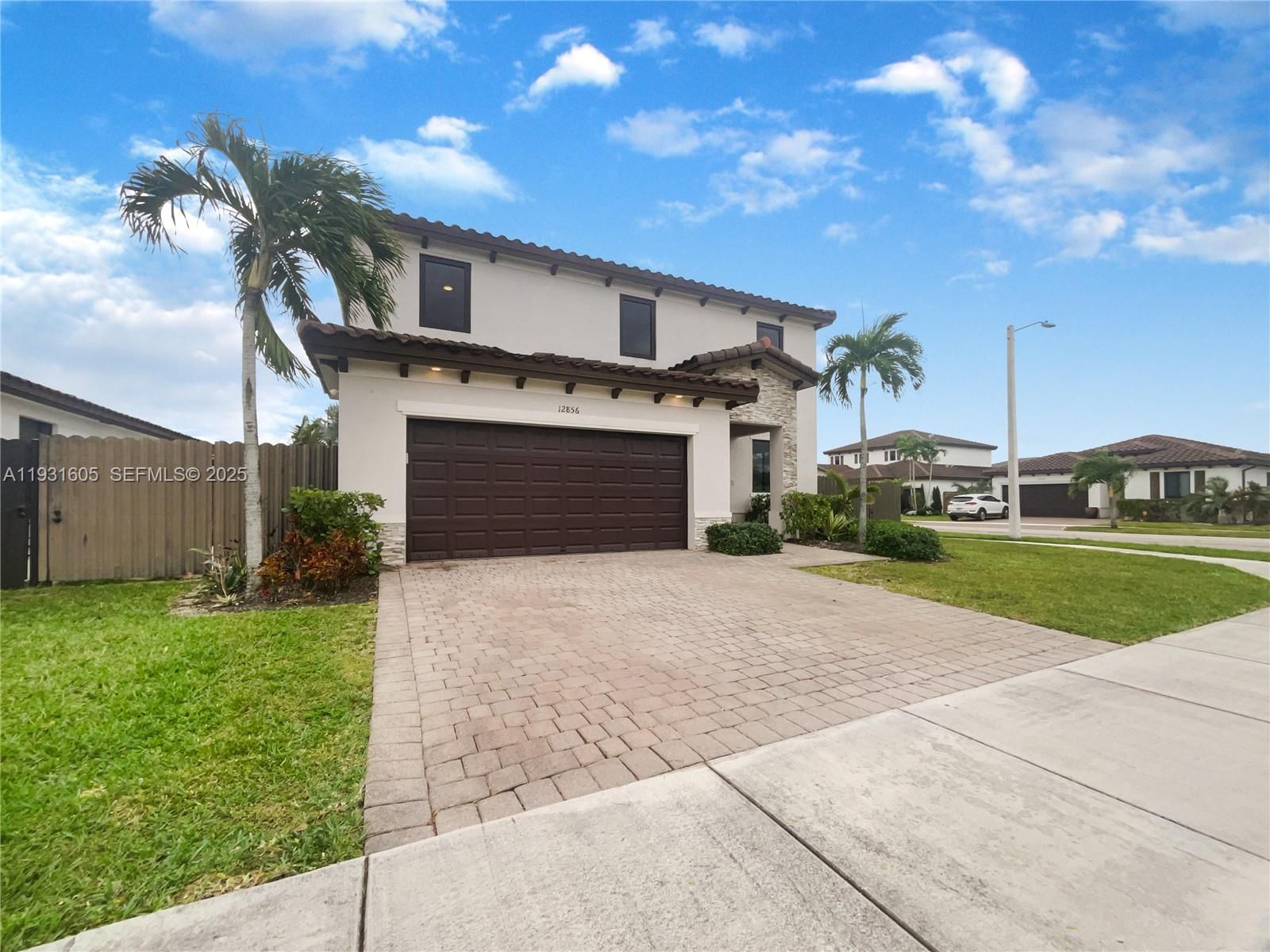 Real estate property located at 12856 227th St, Miami-dade, Herran-barkett Subdivisio, Miami, FL