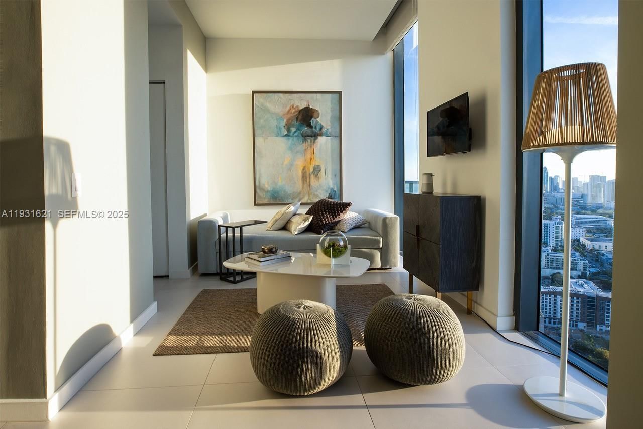 Real estate property located at 501 31st St PH4405, Miami-dade, Paraiso Bayviews Condo, Miami, FL