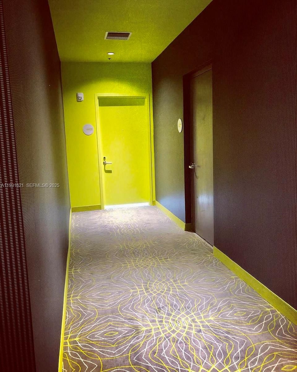Real estate property located at 501 31st St PH4405, Miami-dade, Paraiso Bayviews Condo, Miami, FL