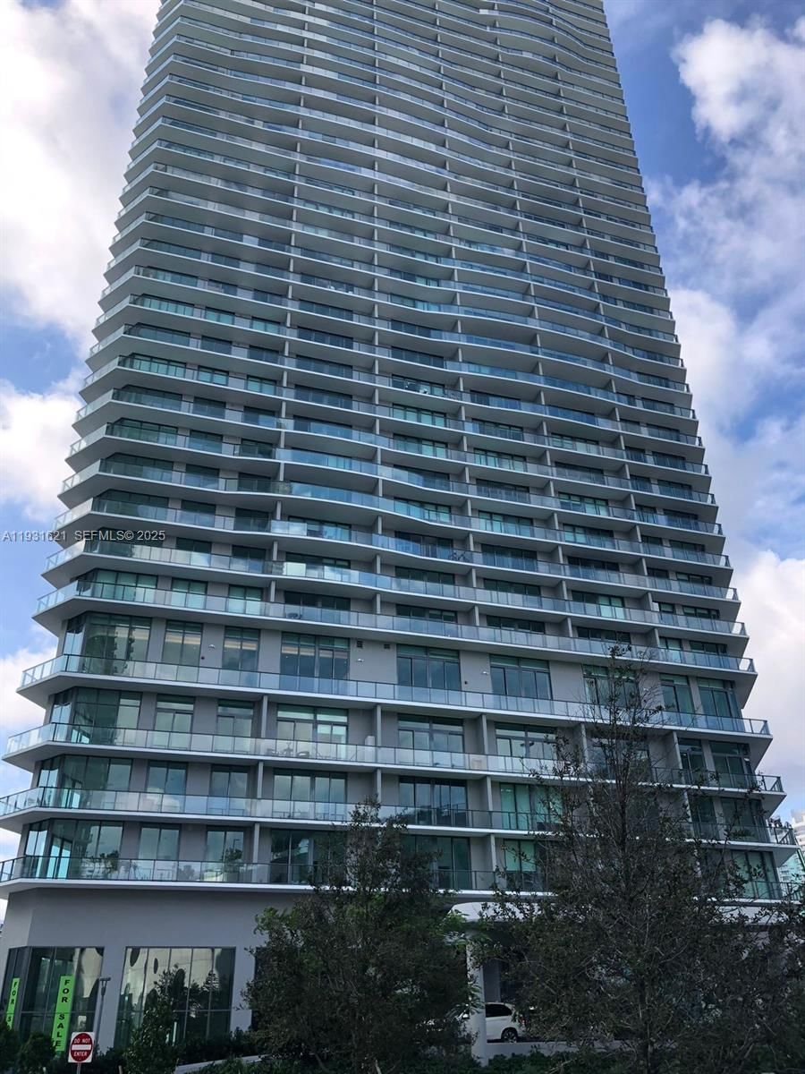 Real estate property located at 501 31st St PH4405, Miami-dade, Paraiso Bayviews Condo, Miami, FL