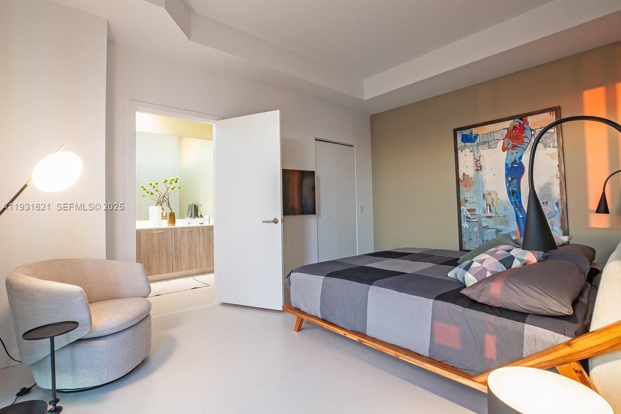 Real estate property located at 501 31st St PH4405, Miami-dade, Paraiso Bayviews Condo, Miami, FL