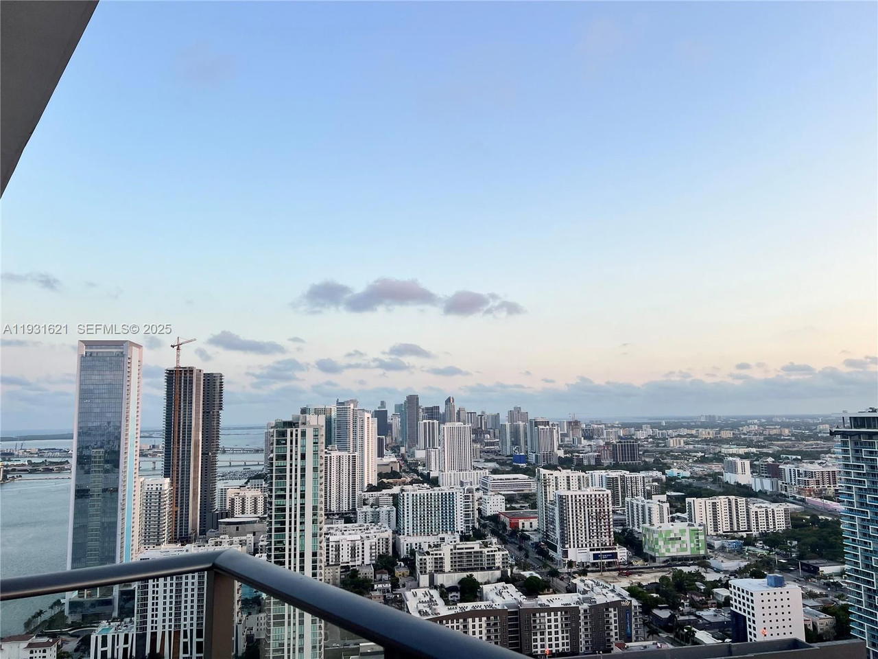 Real estate property located at 501 31st St PH4405, Miami-dade, Paraiso Bayviews Condo, Miami, FL