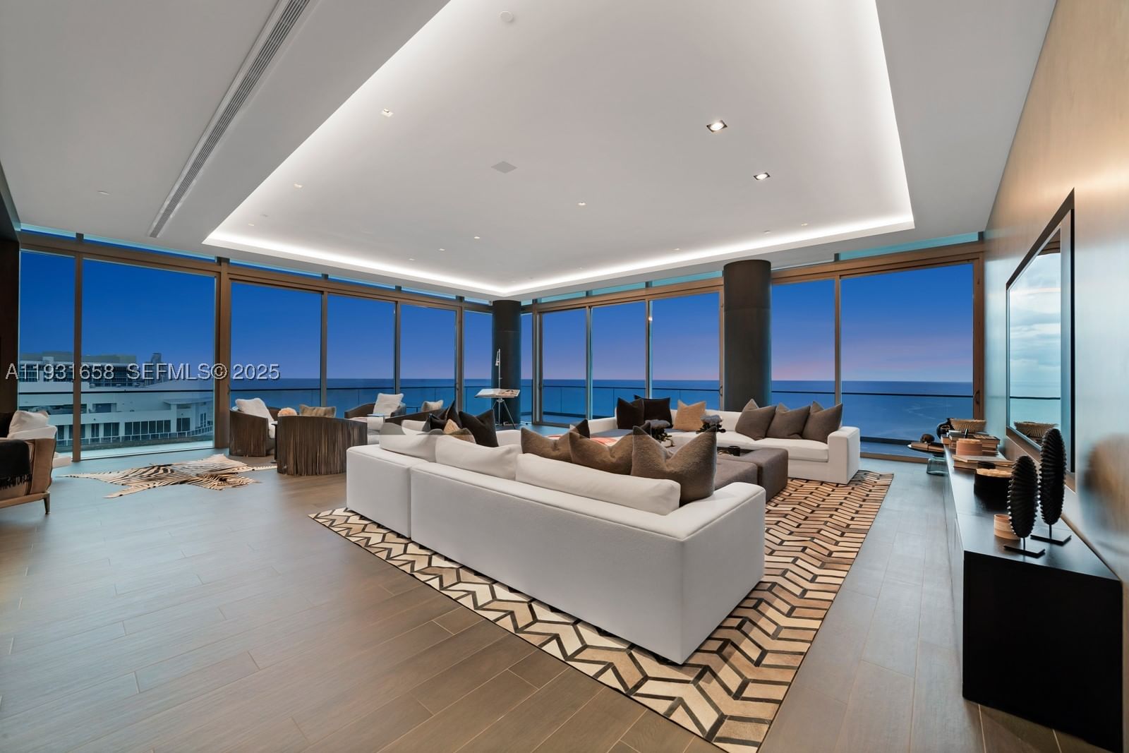 Real estate property located at 10203 Collins Ave #2801, Miami-dade, Oceana Bal Harbour Condo, Bal Harbour, FL