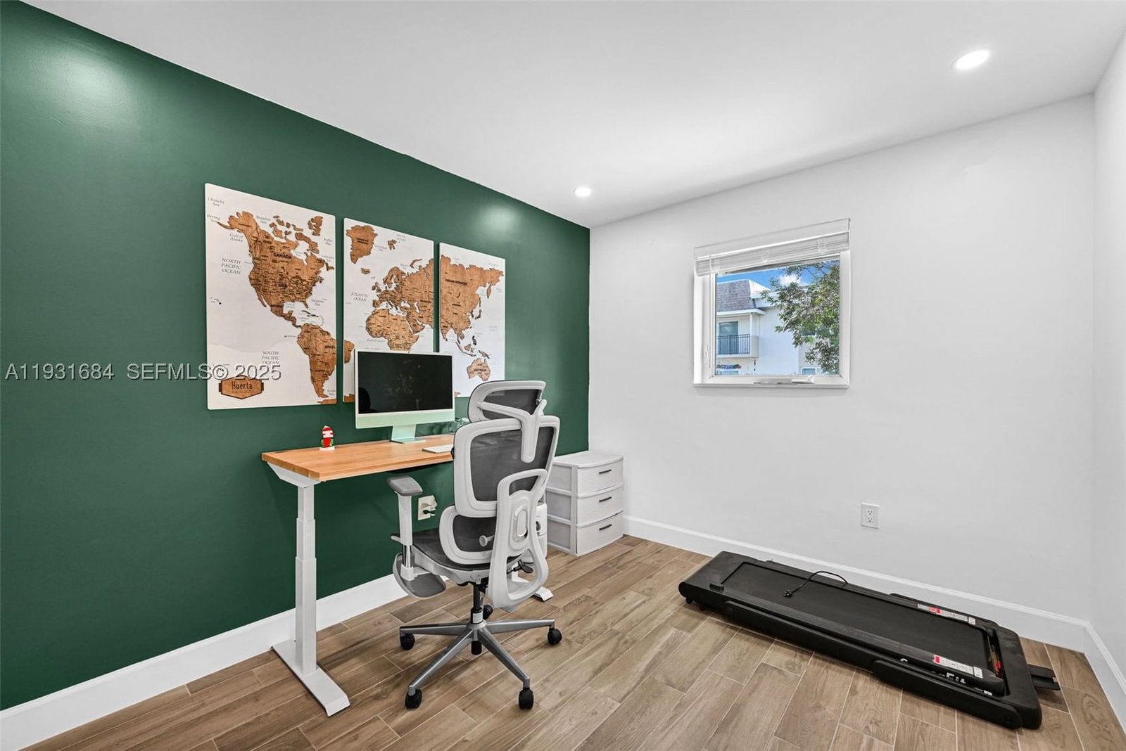 Real estate property located at 8609 68th Ct #24, Miami-dade, Monterey Gardens Of Pinec, Pinecrest, FL