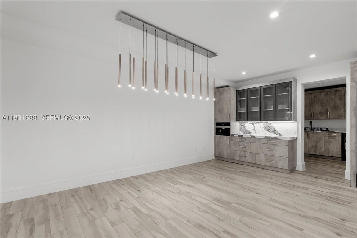 Real estate property located at 3800 Crayton Road, Collier, Park Shore, Naples, FL