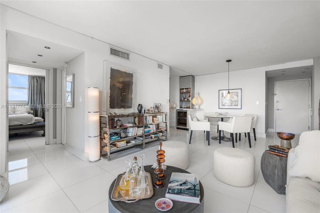 Real estate property located at 6900 Bay Dr #5K, Miami-dade, Stanton House Condo, Miami Beach, FL