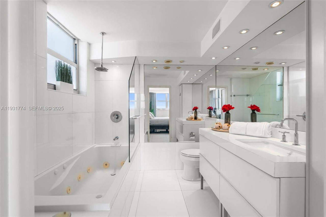 Real estate property located at 6900 Bay Dr #5K, Miami-dade, Stanton House Condo, Miami Beach, FL