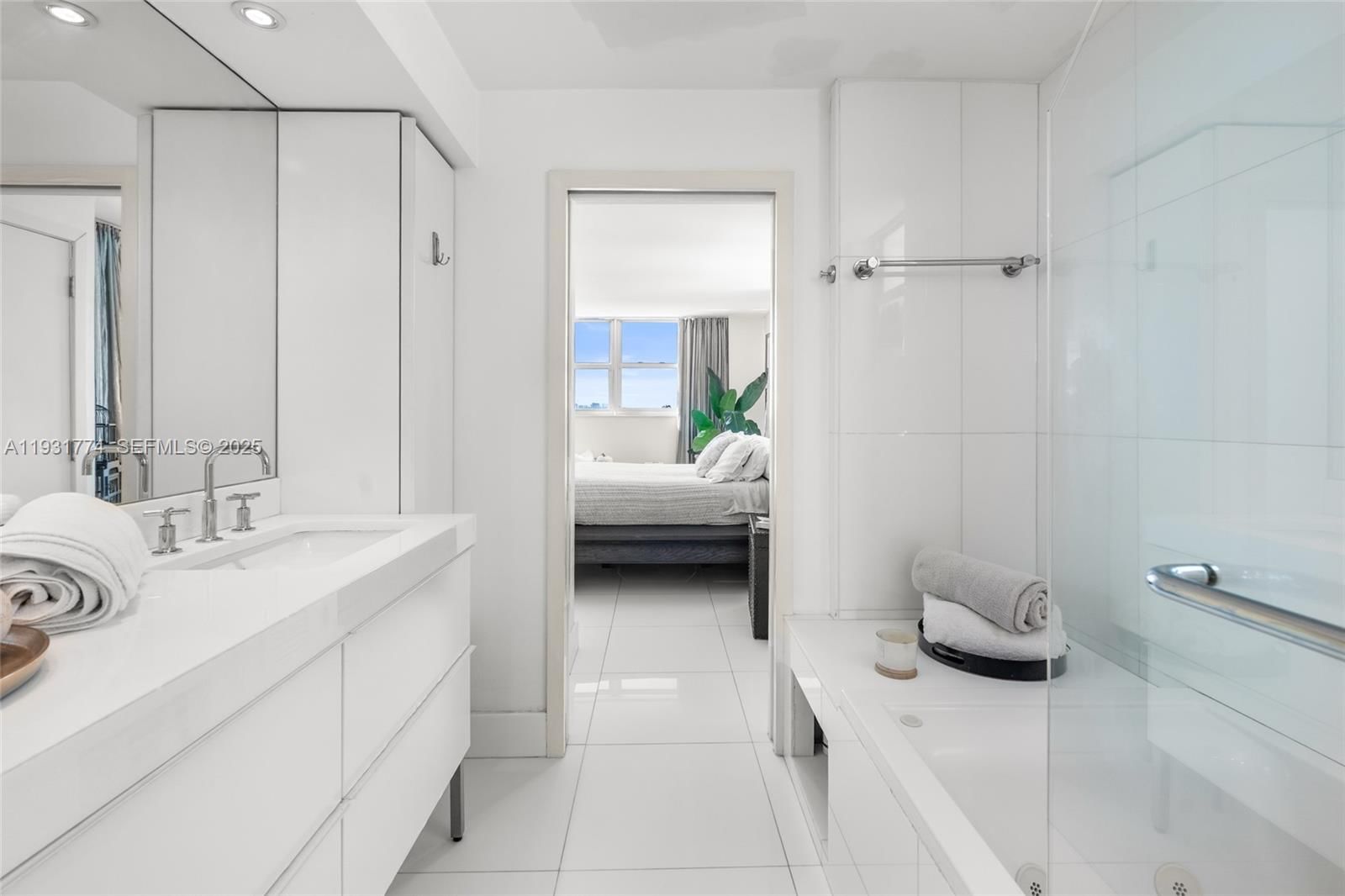 Real estate property located at 6900 Bay Dr #5K, Miami-dade, Stanton House Condo, Miami Beach, FL