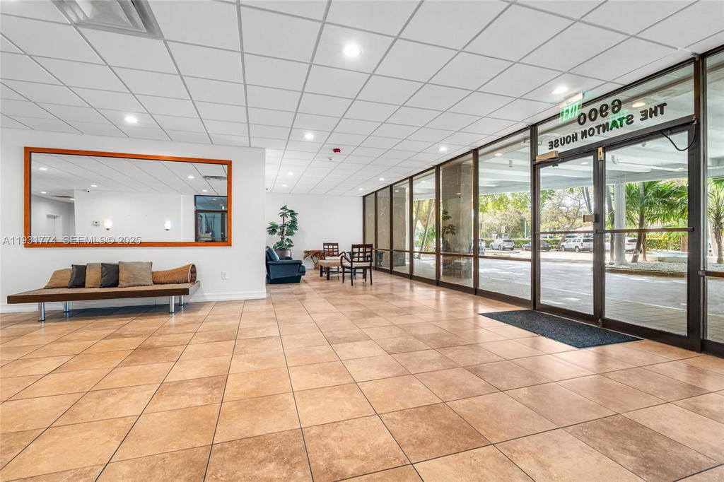 Real estate property located at 6900 Bay Dr #5K, Miami-dade, Stanton House Condo, Miami Beach, FL