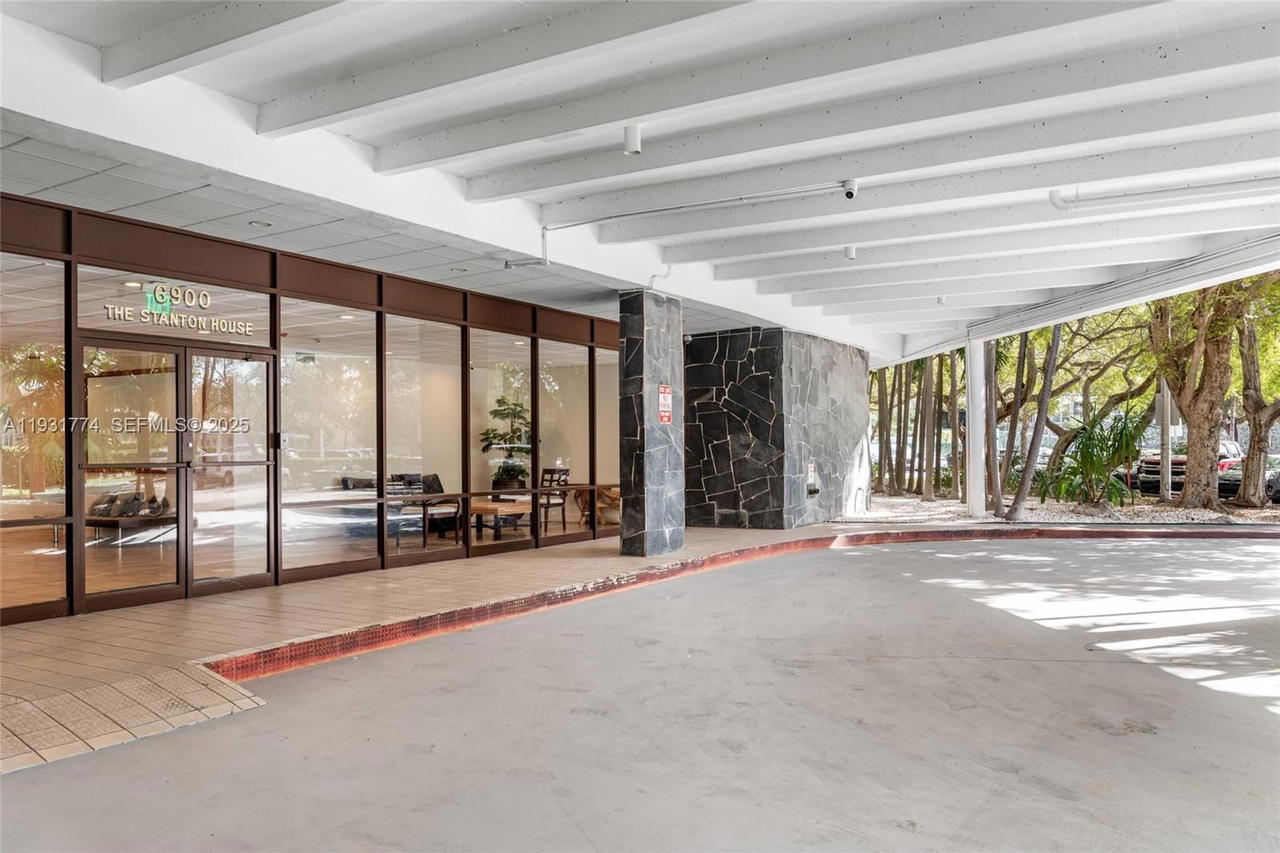 Real estate property located at 6900 Bay Dr #5K, Miami-dade, Stanton House Condo, Miami Beach, FL