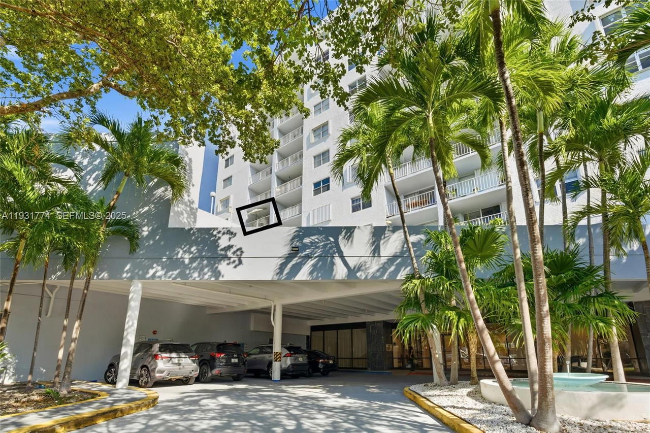 Real estate property located at 6900 Bay Dr #5K, Miami-dade, Stanton House Condo, Miami Beach, FL