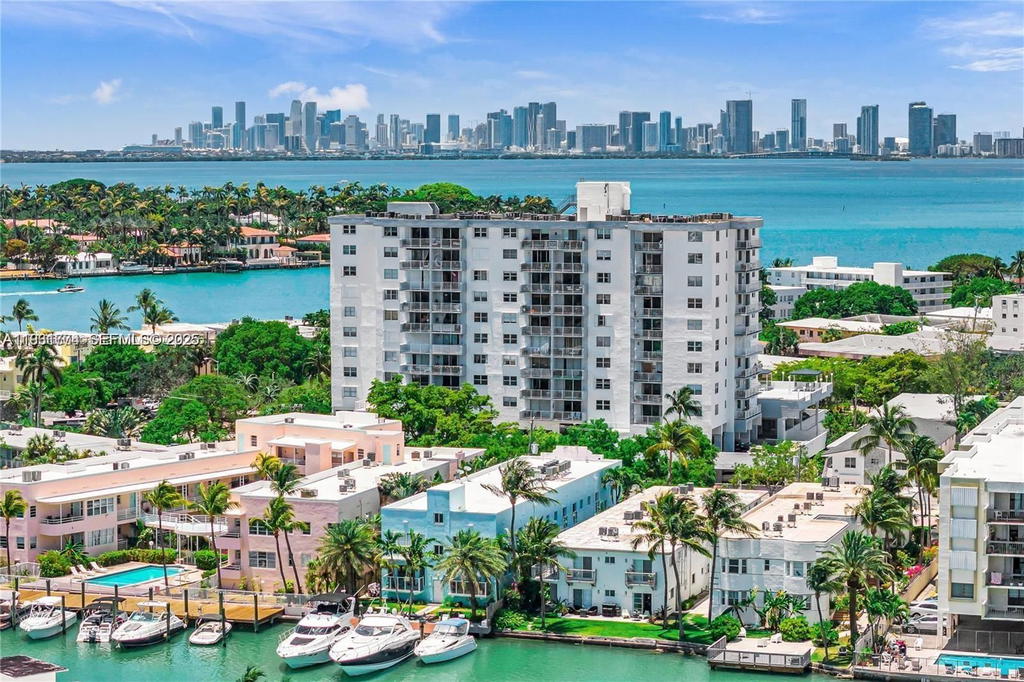 Real estate property located at 6900 Bay Dr #5K, Miami-dade, Stanton House Condo, Miami Beach, FL