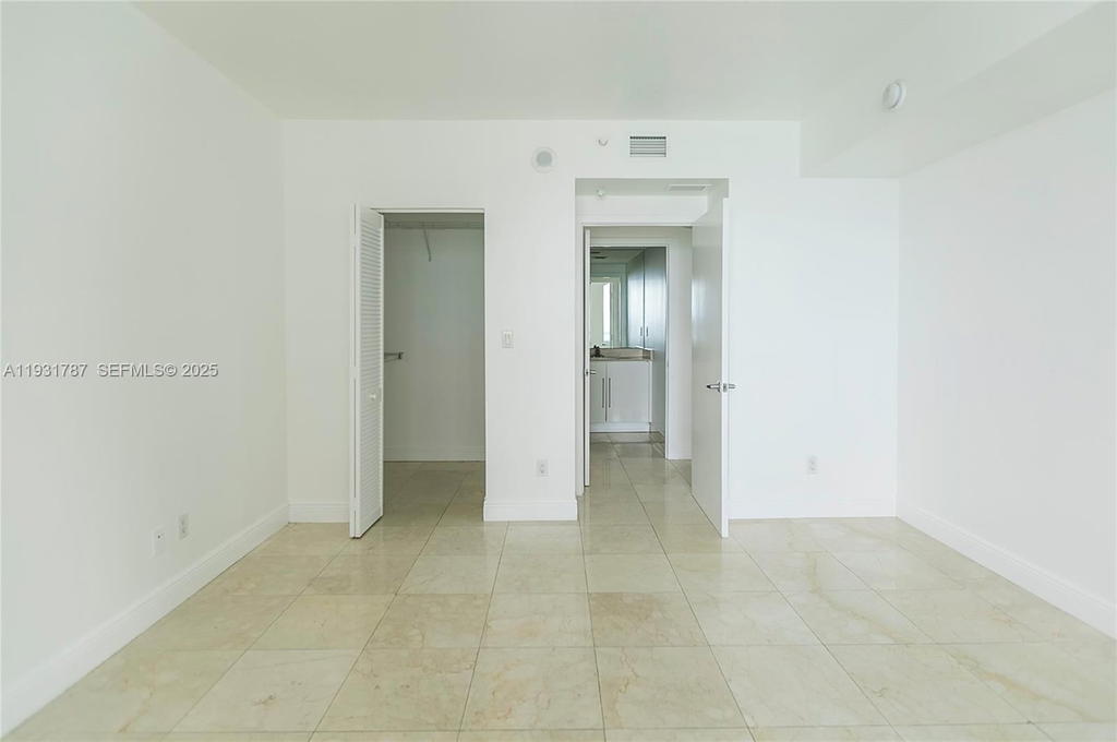 Real estate property located at 335 Biscayne Blvd #2710, Miami-dade, One Miami East Condo, Miami, FL