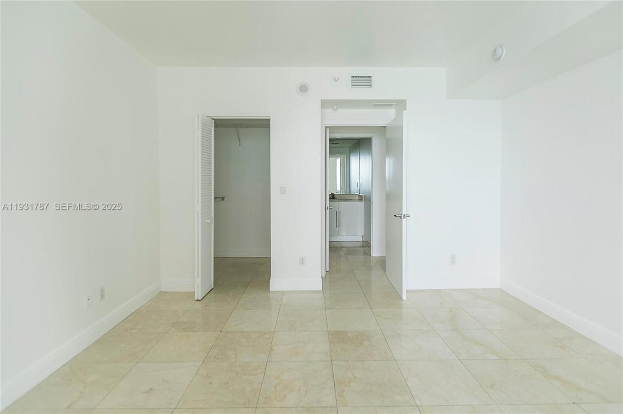 Real estate property located at 335 Biscayne Blvd #2710, Miami-dade, One Miami East Condo, Miami, FL