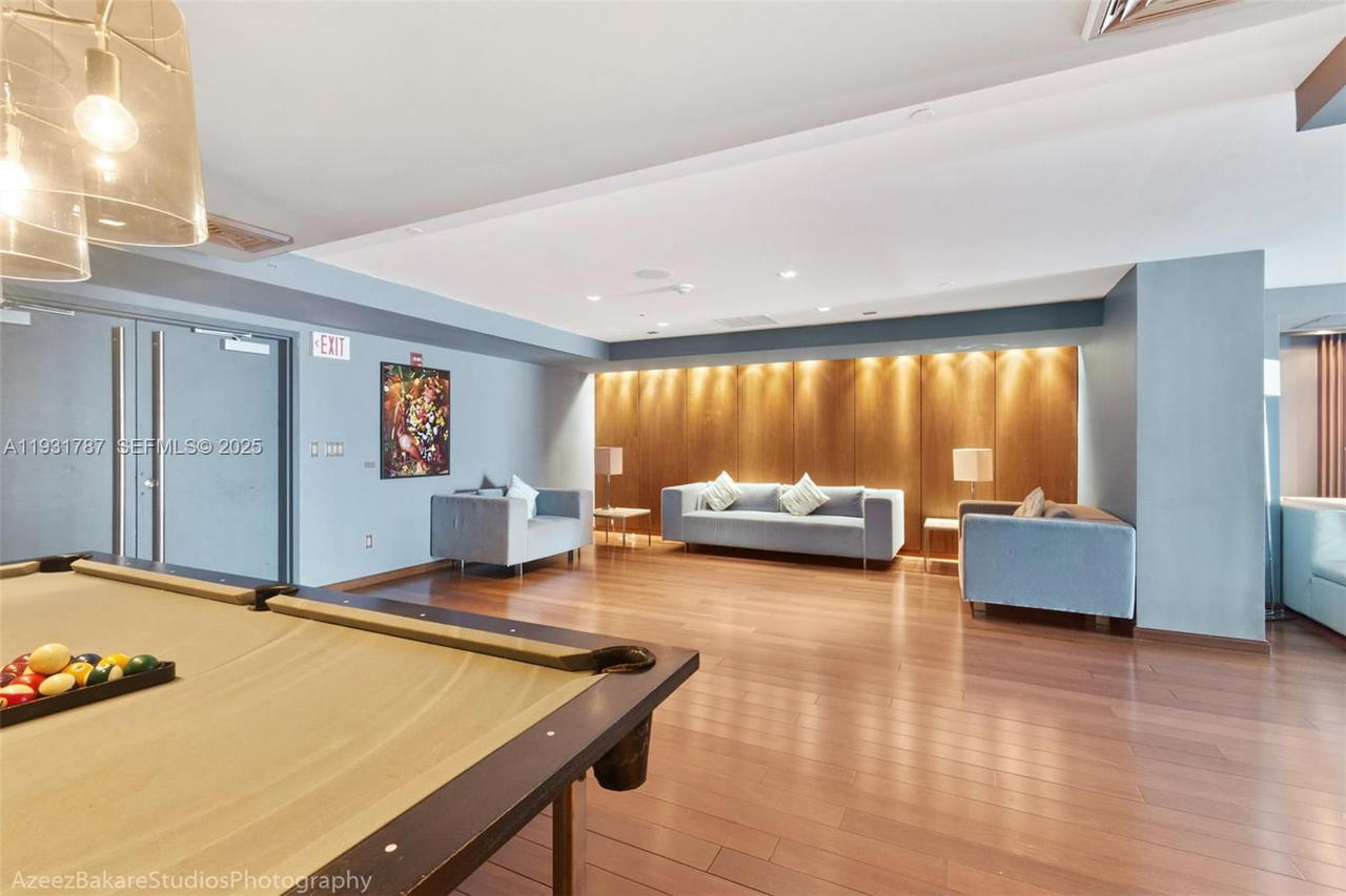 Real estate property located at 335 Biscayne Blvd #2710, Miami-dade, One Miami East Condo, Miami, FL