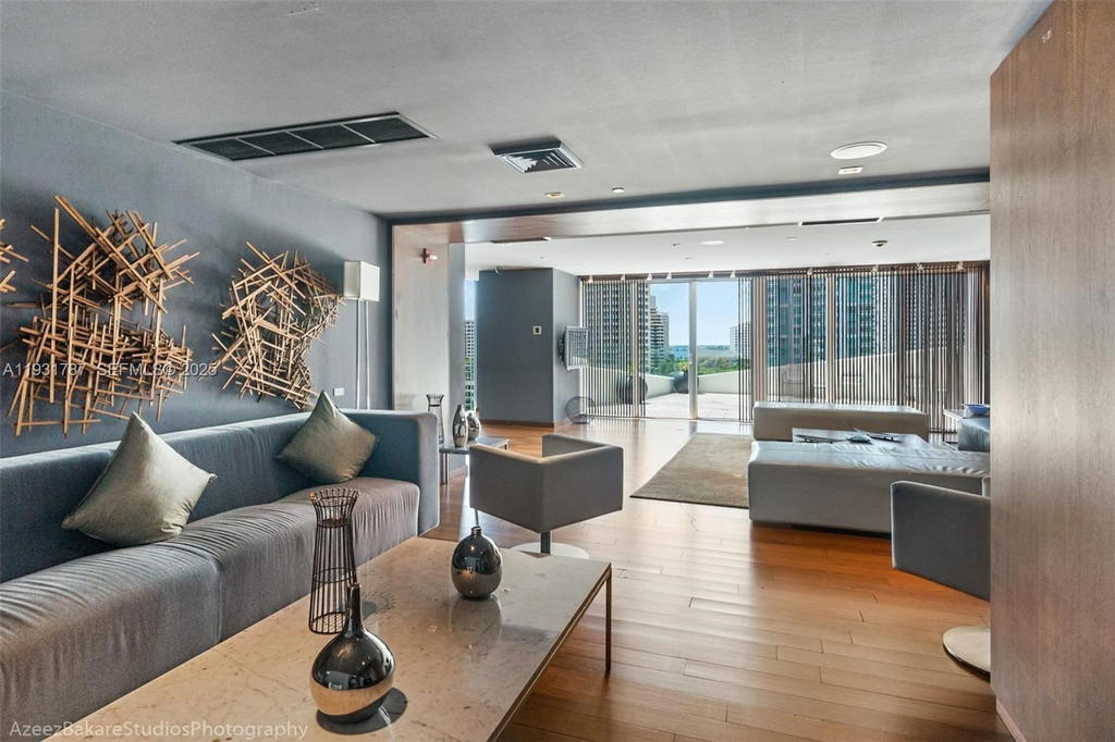 Real estate property located at 335 Biscayne Blvd #2710, Miami-dade, One Miami East Condo, Miami, FL