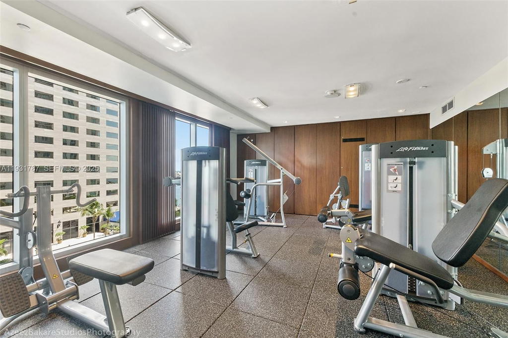 Real estate property located at 335 Biscayne Blvd #2710, Miami-dade, One Miami East Condo, Miami, FL
