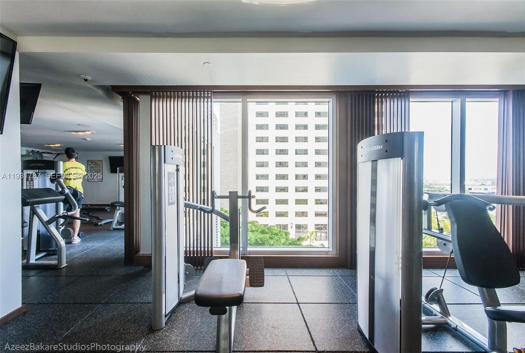 Real estate property located at 335 Biscayne Blvd #2710, Miami-dade, One Miami East Condo, Miami, FL