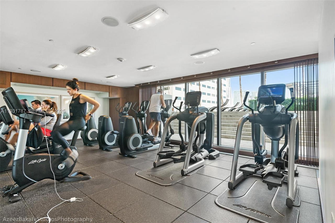Real estate property located at 335 Biscayne Blvd #2710, Miami-dade, One Miami East Condo, Miami, FL