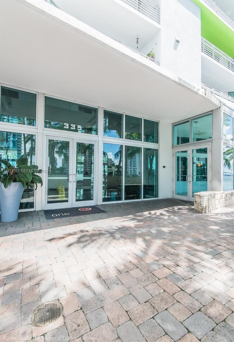 Real estate property located at 335 Biscayne Blvd #2710, Miami-dade, One Miami East Condo, Miami, FL