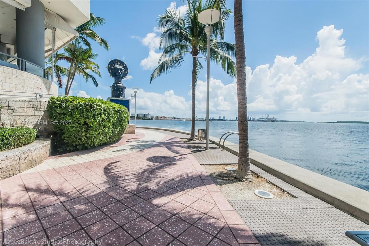 Real estate property located at 335 Biscayne Blvd #2710, Miami-dade, One Miami East Condo, Miami, FL