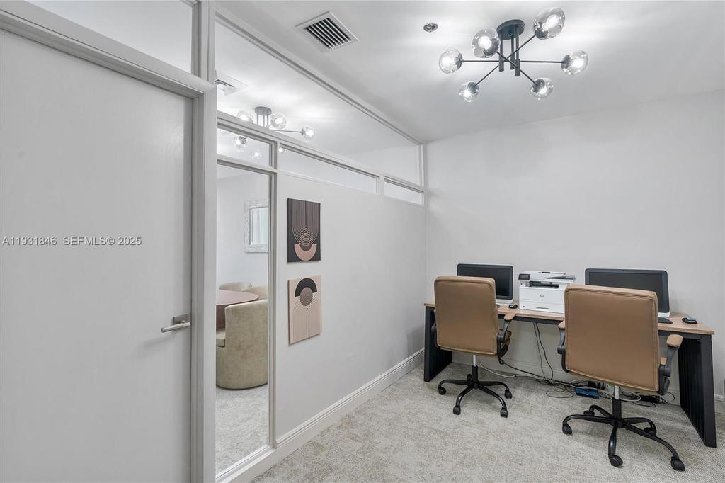 Real estate property located at 9511 Collins Ave #606, Miami-dade, 9500 Oceans Condo, Surfside, FL