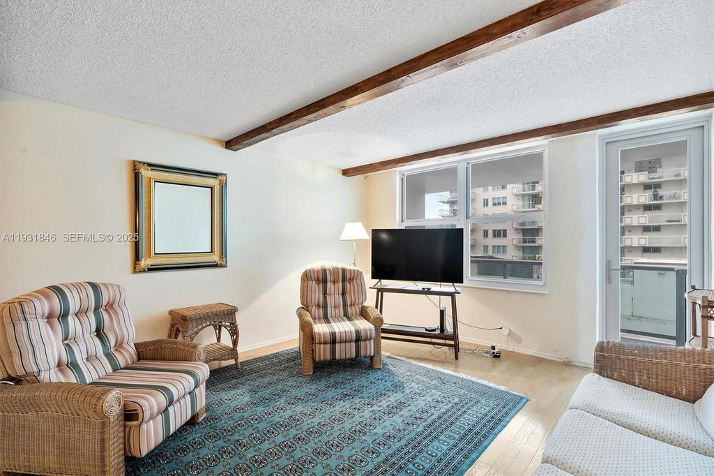 Real estate property located at 9511 Collins Ave #606, Miami-dade, 9500 Oceans Condo, Surfside, FL