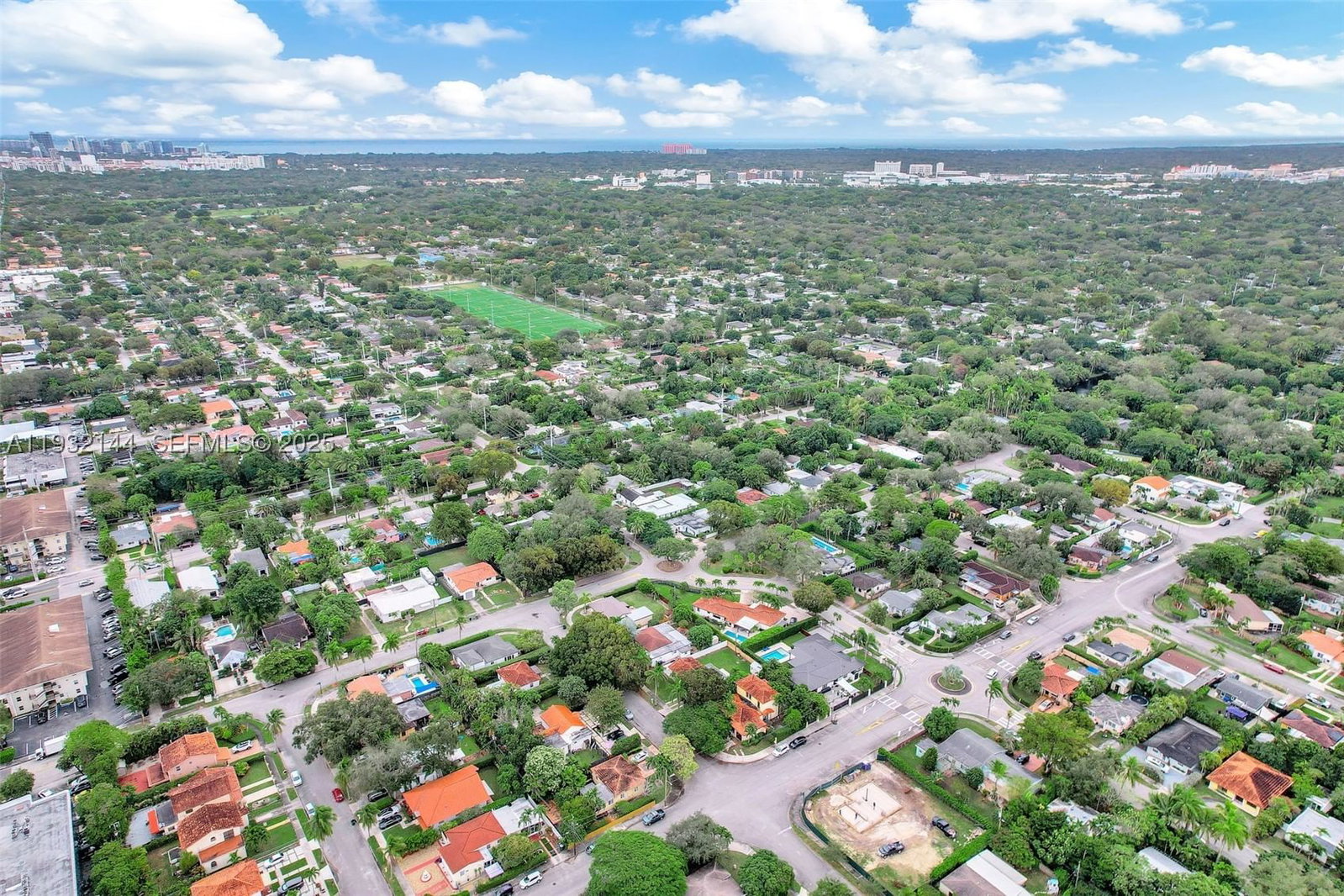 Real estate property located at 6266 42nd St, Miami-dade, Bird Road Estates, South Miami, FL