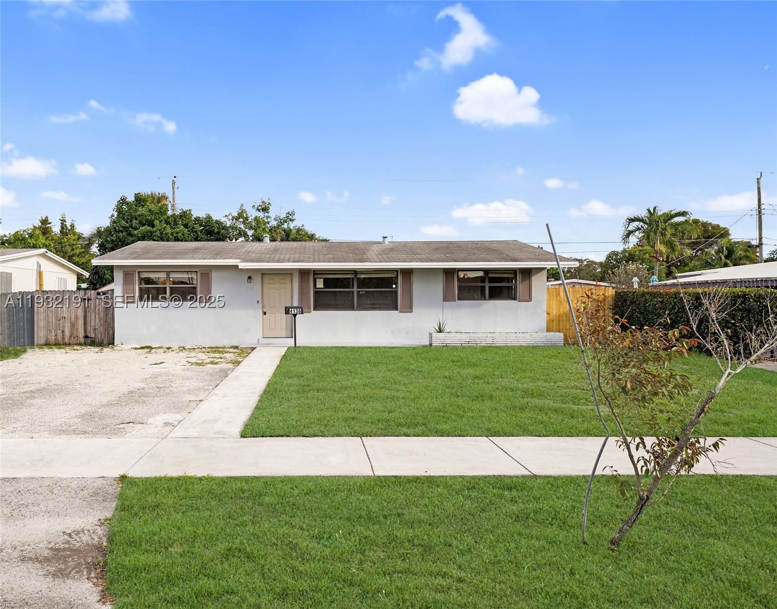 Real estate property located at 4136 13th Ave, Broward, Twin Lakes Homes Sec 4, Oakland Park, FL