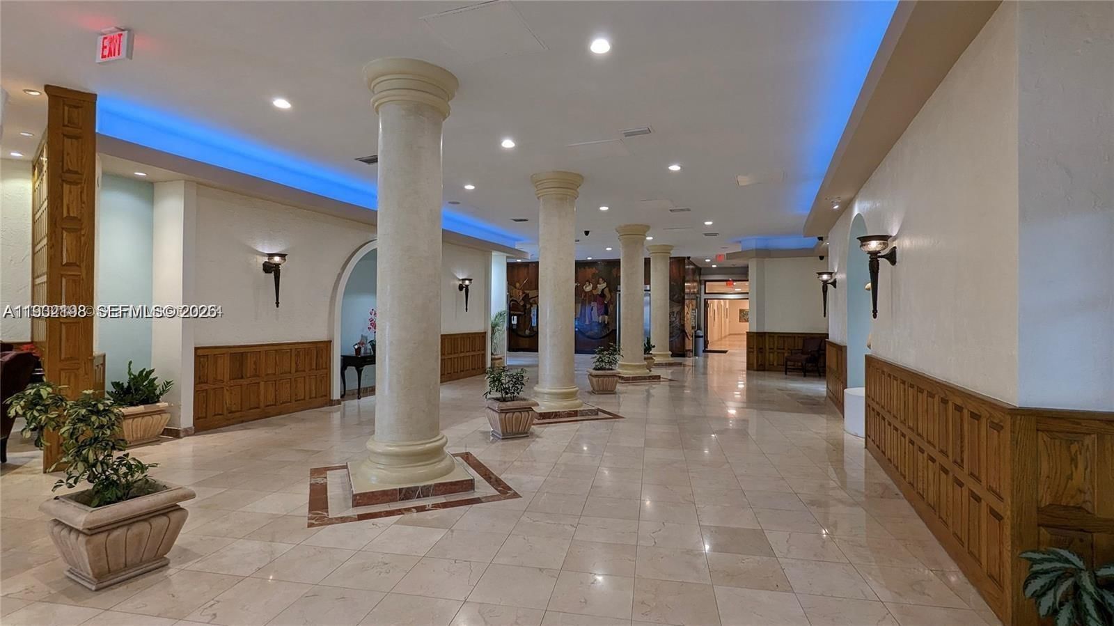 Real estate property located at 3725 Ocean Dr #508, Broward, Sea Air Towers Condo, Hollywood, FL