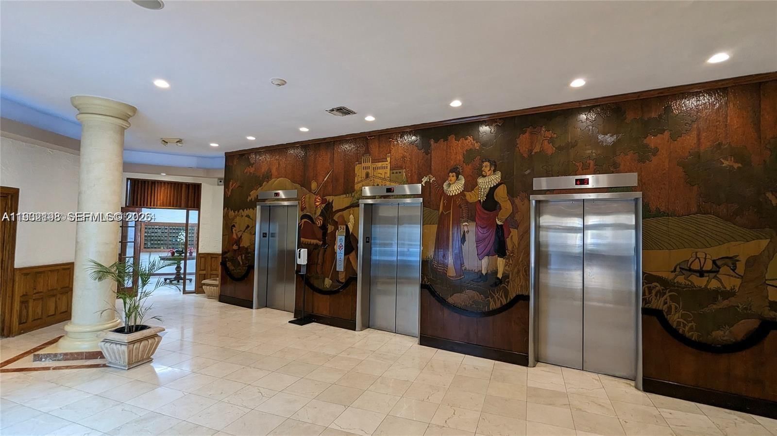 Real estate property located at 3725 Ocean Dr #508, Broward, Sea Air Towers Condo, Hollywood, FL