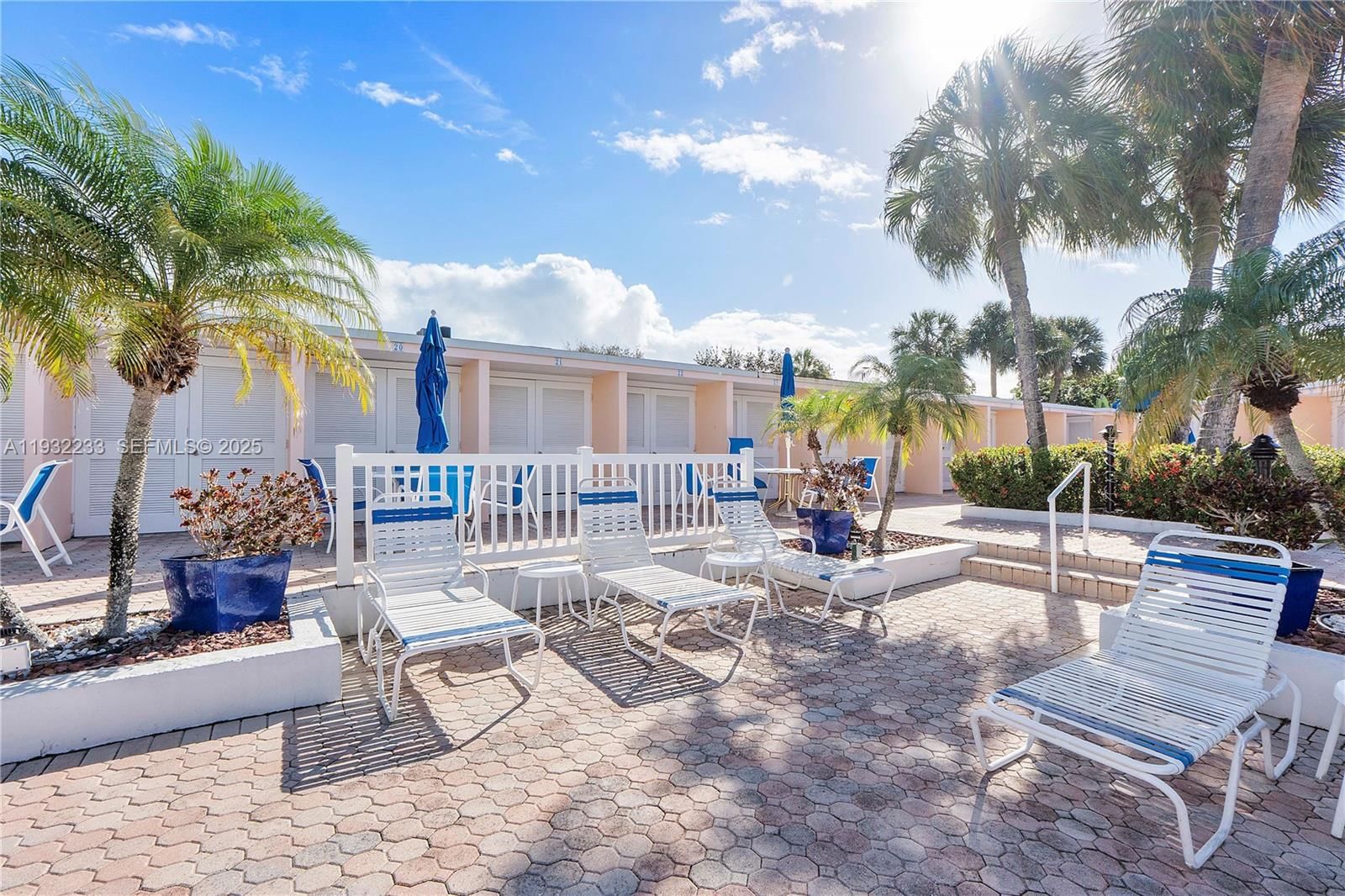 Real estate property located at 6750 21st Rd #124, Broward, Imperial Point Colonnades, Fort Lauderdale, FL