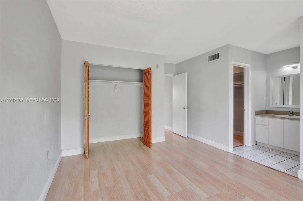 Real estate property located at 1860 Venice Park Dr #204, Miami-dade, Hidden Waters Condo, North Miami, FL