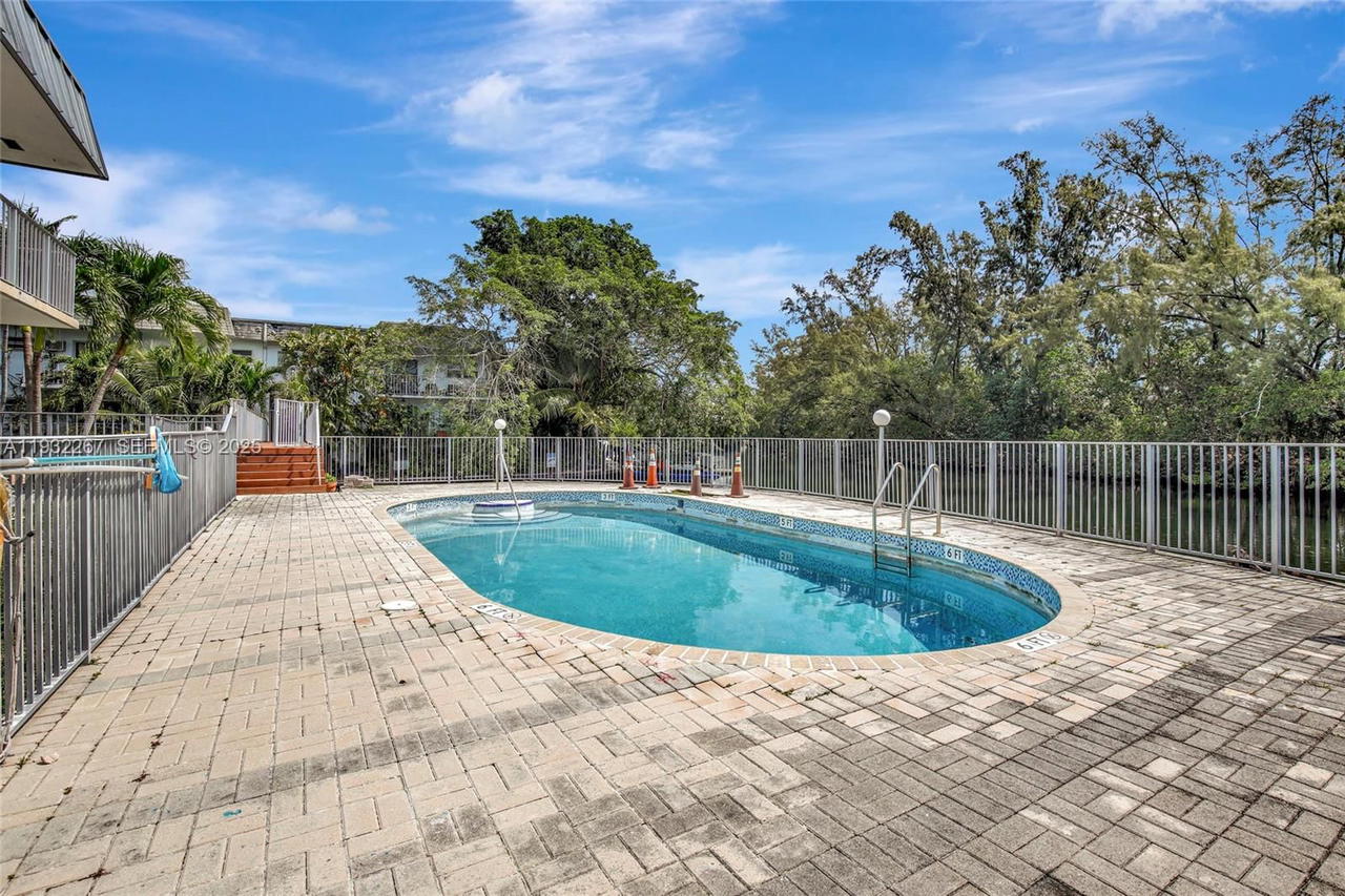 Real estate property located at 1860 Venice Park Dr #204, Miami-dade, Hidden Waters Condo, North Miami, FL