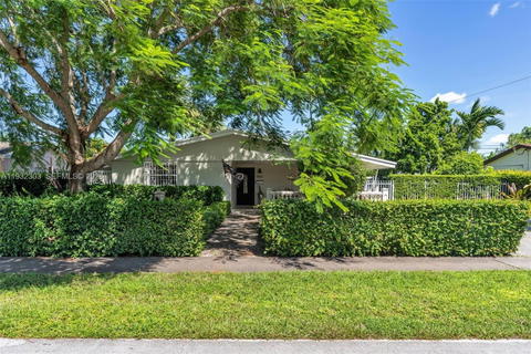 Real estate property located at 9981 15th Ter, Miami-dade, Coral Pk Est Sec 6, Miami, FL