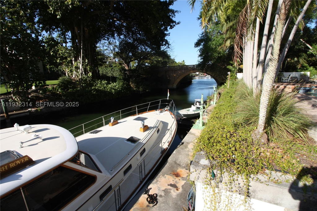 Real estate property located at 6750 Granada Blvd, Miami-dade, C Gables Riviera Sec 12, Coral Gables, FL